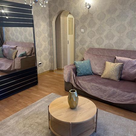 Little Paris Gare Du Nord Apartment Bucureşti Ngoại thất bức ảnh